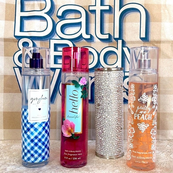 Bath & Body Works Other - Bath & Body Works Fine Fragrance Mists Body Sprays w/ Holder Gingham Peach Hello